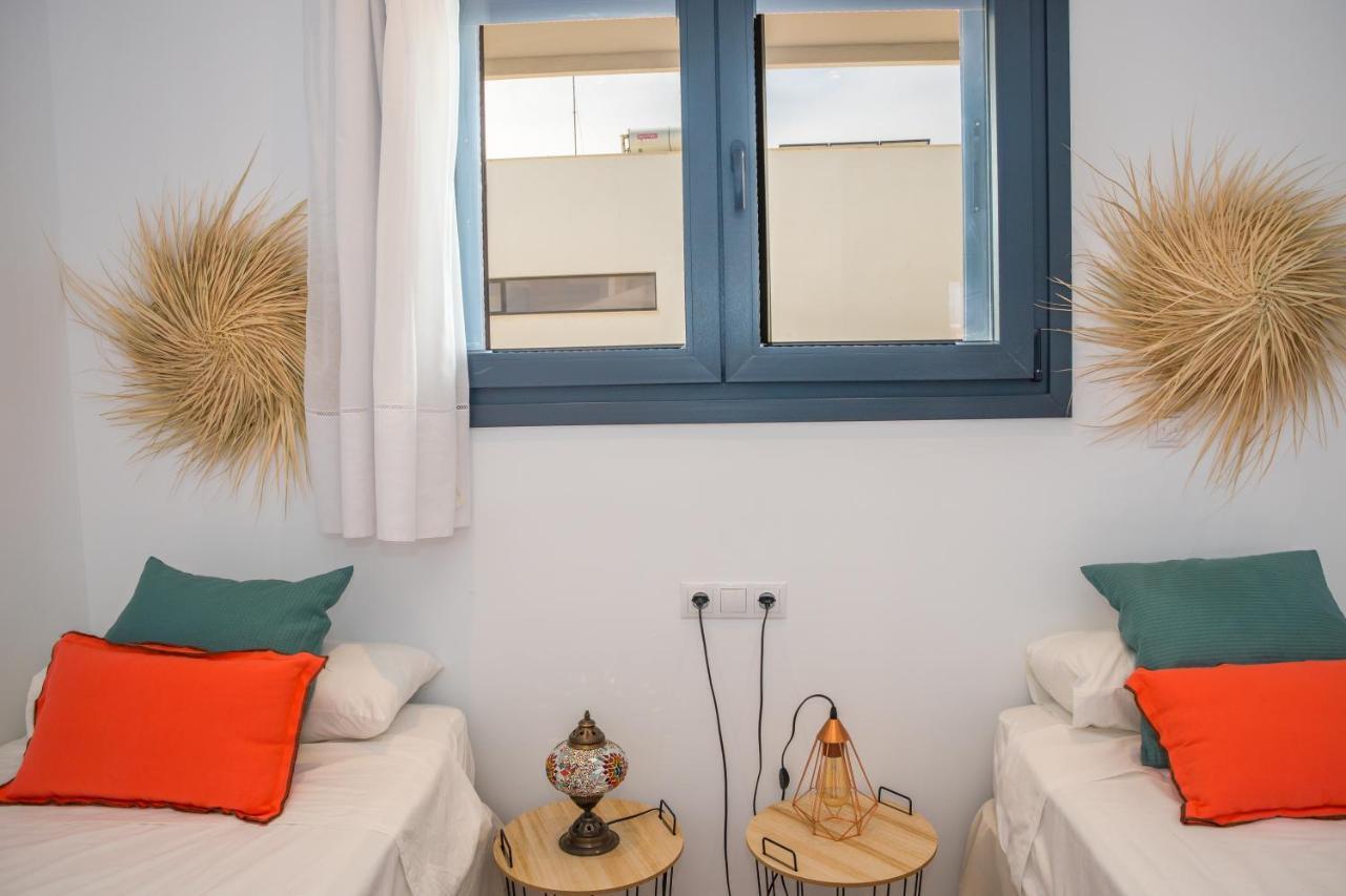 Casa Turquesa - Garaje Y Terraza Apartment Tarifa Ngoại thất bức ảnh